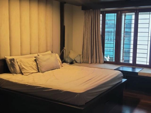 Resale | 4 BHK + 4156 Sq.Ft. Villa in Prestige Tech Park