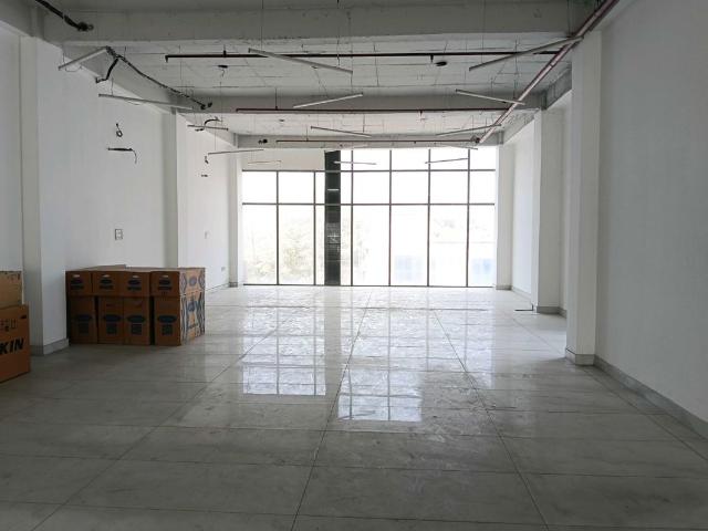 Resale | 4 BHK + 4242 Sq.Ft. Apartment in Sector 70