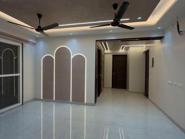 Resale | 4 BHK + 4249 Sq.Ft. Apartment in Sector 70