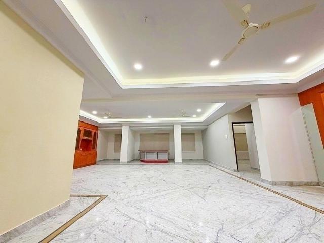Resale | 4 BHK 4290 Sq.Ft. Villa in Kondapur
