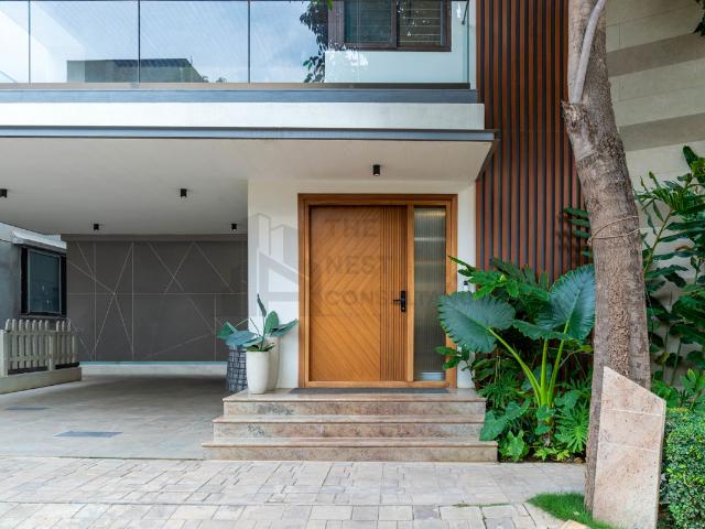 Resale | 4 BHK + 4341 Sq.Ft. Villa in DSR Elixir