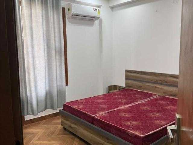 Resale | 4 BHK + 4338 Sq.Ft. Apartment in Pioneer Park Presidia