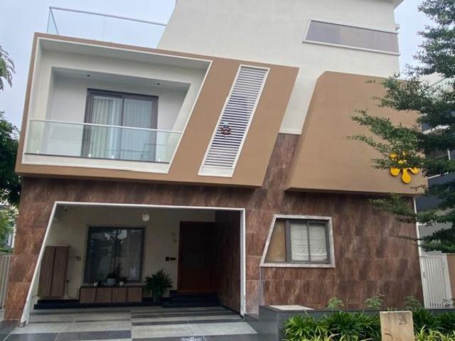 Resale | 4 BHK + 4634 Sq.Ft. Villa in Riddhi Laxman County