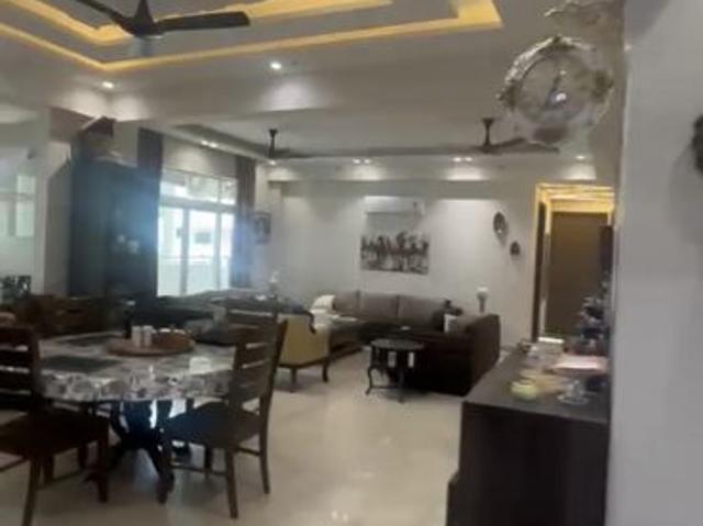 Resale | 4 BHK + 4875 Sq.Ft. Apartment in Parx Laureate