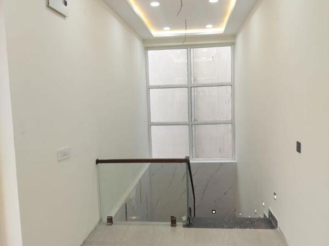 Resale | 4 BHK + 490 Sq.Yd. Villa in Gachibowli