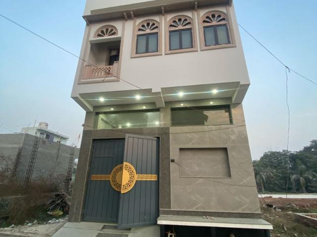 Resale | 4 BHK 50 Sq.Yd. Independent House in Sabhapur