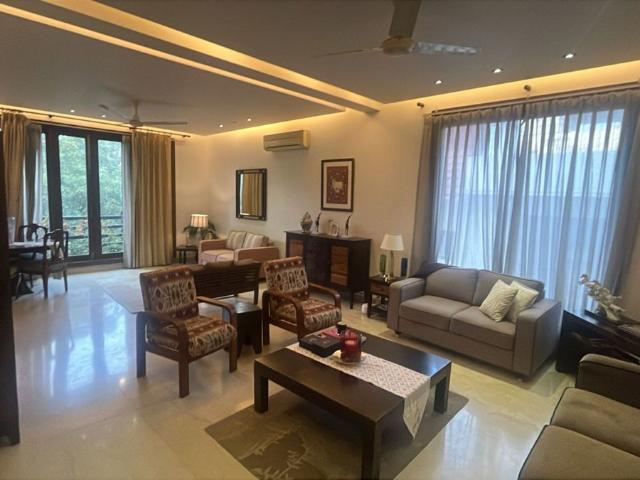 Resale | 4 BHK + 5200 Sq.Ft. Apartment in Anand Niketan
