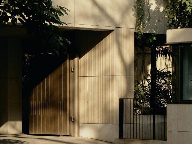 Resale | 4 BHK 5200 Sq.Ft. Apartment in JSW Morena House