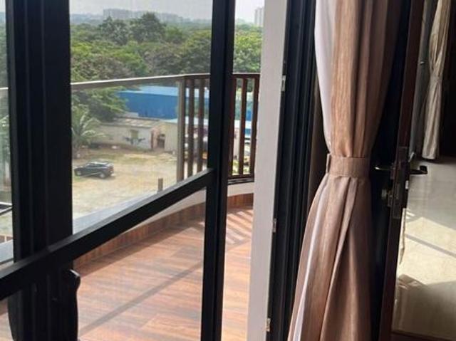 Resale | 4 BHK + 5350 Sq.Ft. Penthouse in Kinglife Telosa
