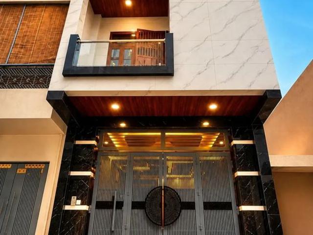 Resale | 4 BHK + 545 Sq.Ft. Independent House in Uttam Nagar