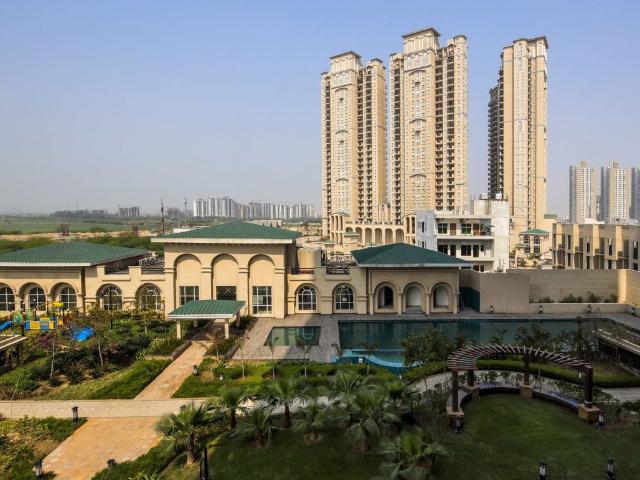 Resale | 4 BHK 6600 Sq.Ft. Apartment in ATS Triumph