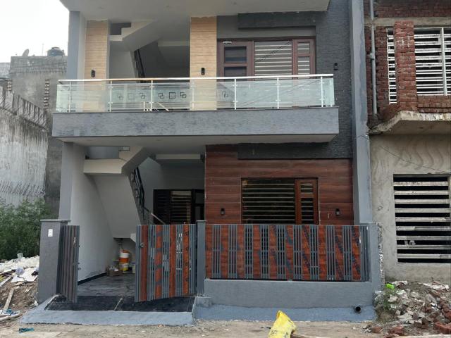 Resale | 4 BHK 990 Sq.Ft. Independent House in Sunny Enclave