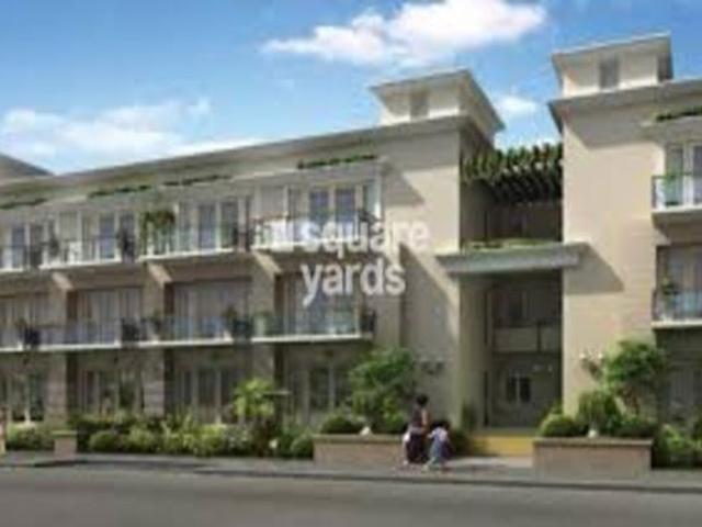 Resale | 4 BHK + Basement 3061 Sq.Ft. Apartment in BPTP Astaire Gardens