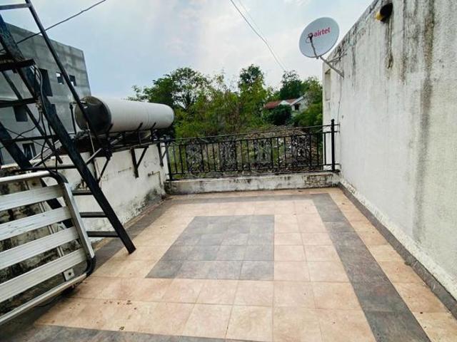 Resale | 4 BHK + Extra Room 424 Sq.Yd. Villa in NIBM