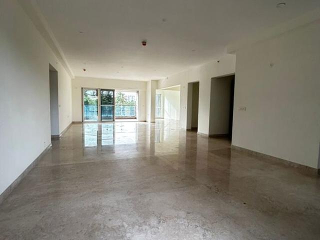 Resale | 4 BHK + Extra Room 5260 Sq.Ft. Apartment in SNN Clermont