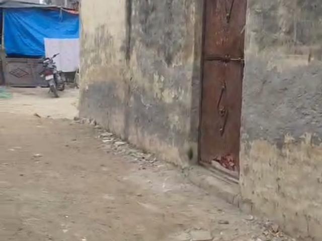 Resale | 4 BHK + Extra Room 125 Sq.Yd. Independent House in Sector 92