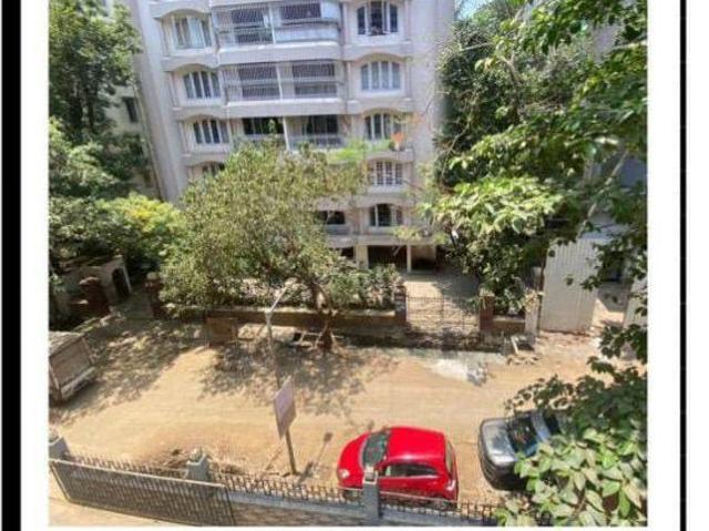 Resale | 4 BHK + Extra Room 1583 Sq.Ft. Apartment in Mystique Rose Apartment