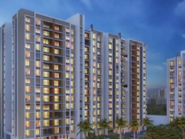 Resale | 4 BHK + Extra Room 1600 Sq.Ft. Apartment in Pride Purple Park Landmark