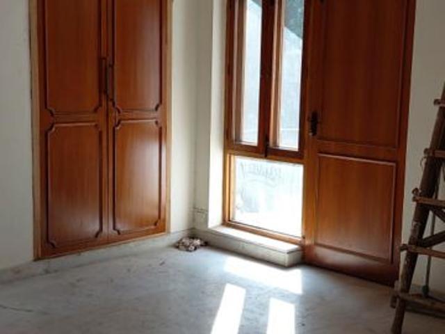 Resale | 4 BHK + Extra Room 1680 Sq.Ft. Apartment in Ansal Sushant Estate