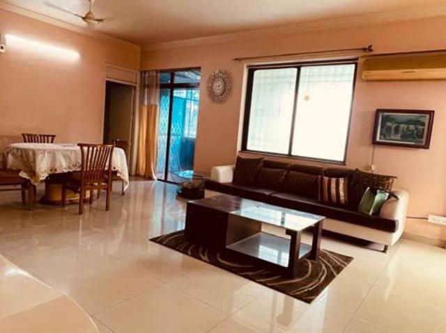Resale | 4 BHK + Extra Room 2260 Sq.Ft. Apartment in Windsor Avenue