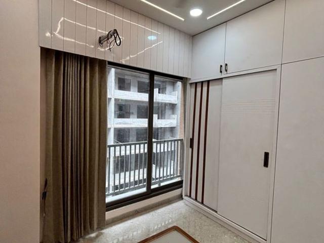 Resale | 4 BHK + Extra Room 226 Sq.Yd. Villa in Hoskote