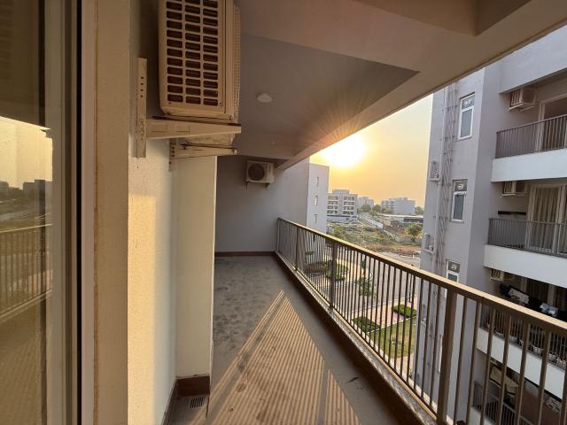 Resale | 4 BHK + Extra Room 2547 Sq.Ft. Independent House in DLF Gardencity Enclave