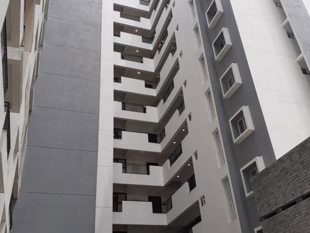 Resale | 4 BHK + Extra Room 2575 Sq.Ft. Apartment in Yeshwanthpur