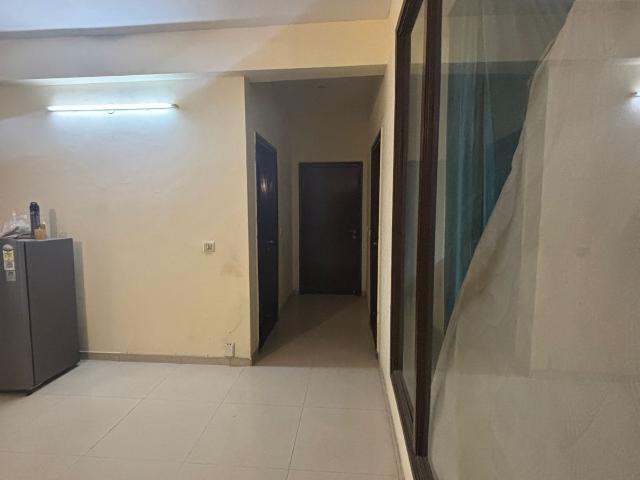 Resale | 4 BHK + Extra Room 2770 Sq.Ft. Apartment in Jan Pratinidhi Apartment