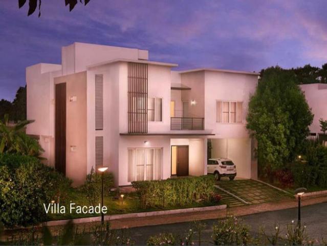 Resale | 4 BHK + Extra Room 396 Sq.Yd. Villa in Century Wintersun