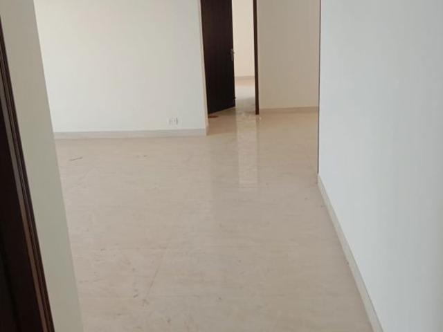 Resale | 4 BHK + Servant Room,Extra Room 3531 Sq.Ft. Apartment in Max Estate 360