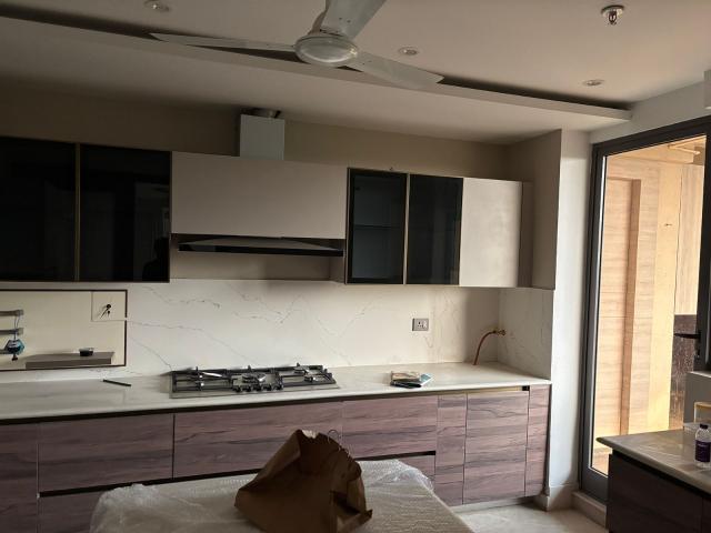 Resale | 4 BHK + Servant Room,Extra Room 4455 Sq.Ft. Apartment in ABA Cleo Gold