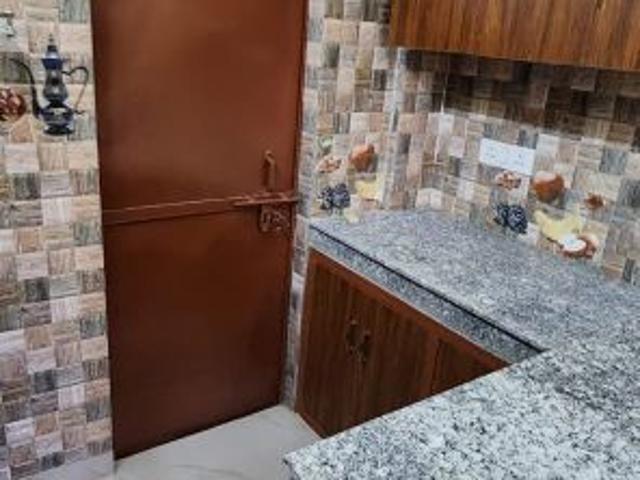 Resale | 4 BHK + Servant Room,Extra Room 800 Sq.Ft. Independent House in Gomti Nagar