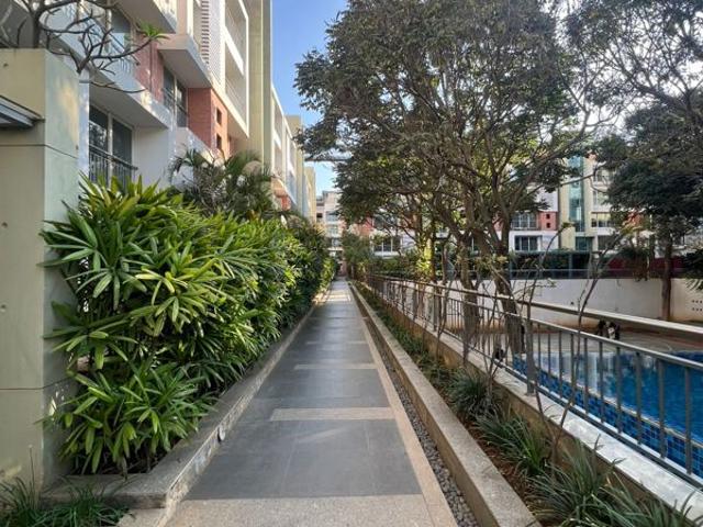 Resale | 4 BHK + Servant Room,Store Room 3445 Sq.Ft. Villa in Pride Wilasa