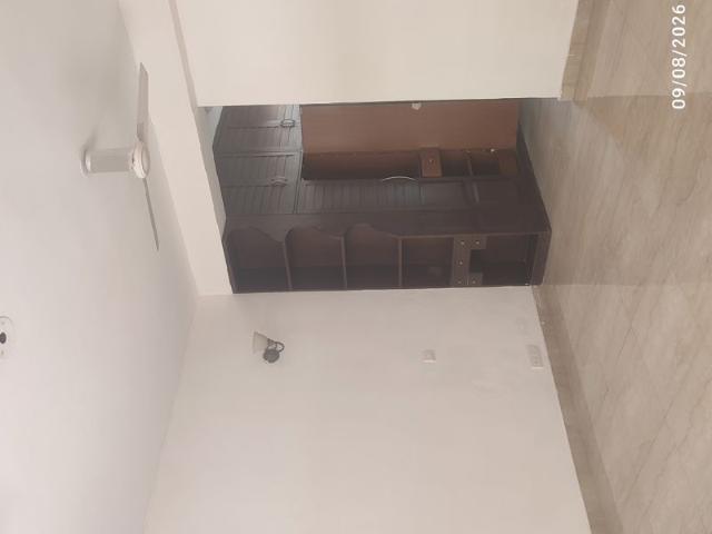 Resale | 4 BHK + Servant Room,Store Room 360 Sq.Yd. Villa in Unitech Aspen Greens