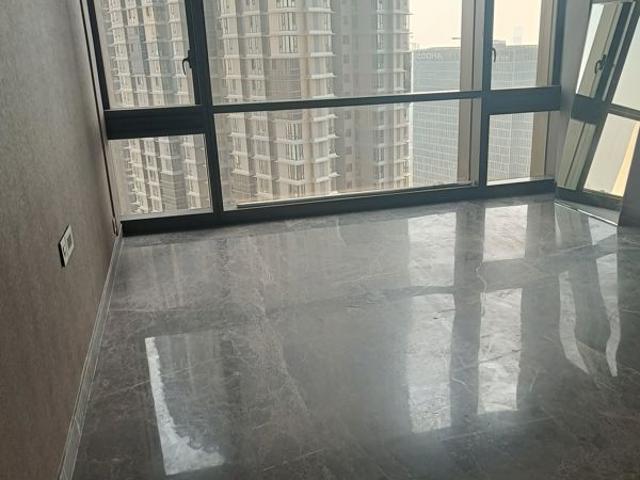 Resale | 4 BHK + Servant Room,Study Room 1655 Sq.Ft. Apartment in Lodha Trump Tower
