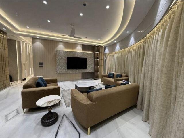 Resale | 4 BHK + Servant Room,Study Room 1979 Sq.Ft. Apartment in Lodha World View