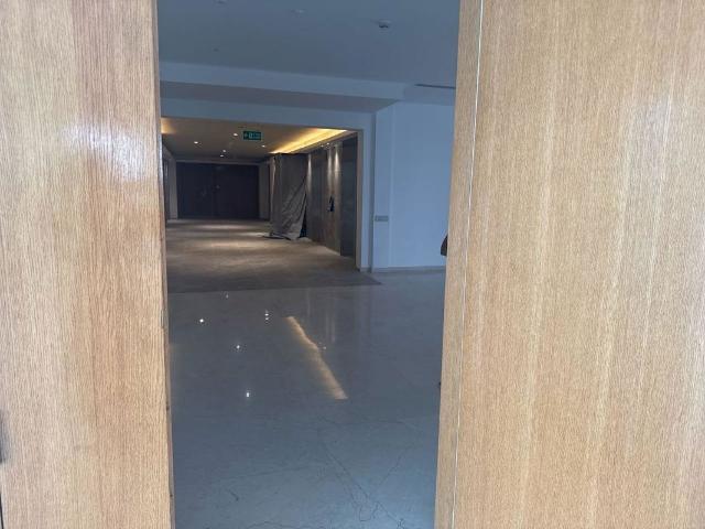 Resale | 4 BHK + Servant Room,Study Room 2160 Sq.Ft. Apartment in Rustomjee Crown