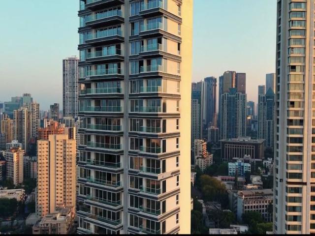 Resale | 4 BHK + Servant Room,Study Room 2390 Sq.Ft. Apartment in Kalpataru Oceana