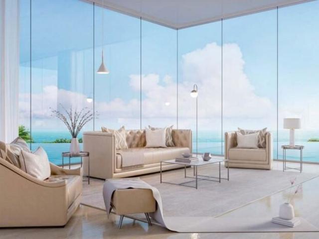 Resale | 4 BHK + Servant Room,Study Room 2450 Sq.Ft. Apartment in Malabar Hill
