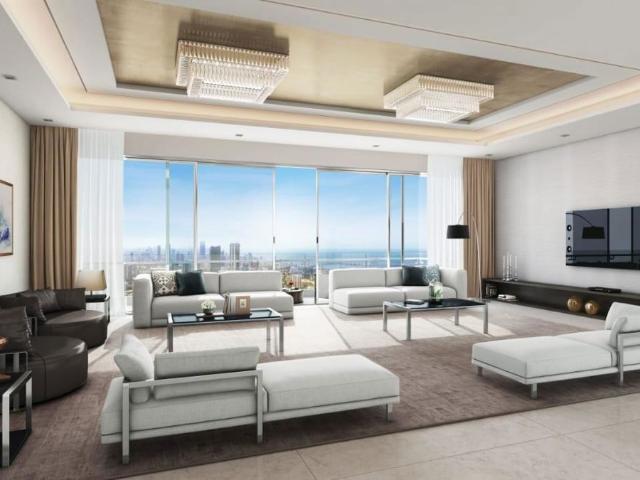 Resale | 4 BHK + Servant Room,Study Room 2560 Sq.Ft. Apartment in Lodha Worli