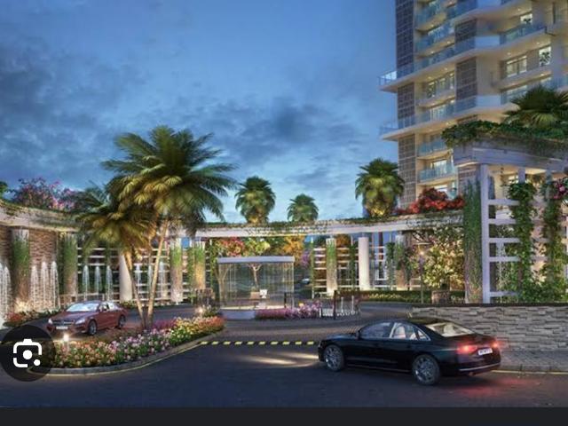 Resale | 4 BHK + Servant Room,Study Room 3300 Sq.Ft. Apartment in Godrej Palm Retreat