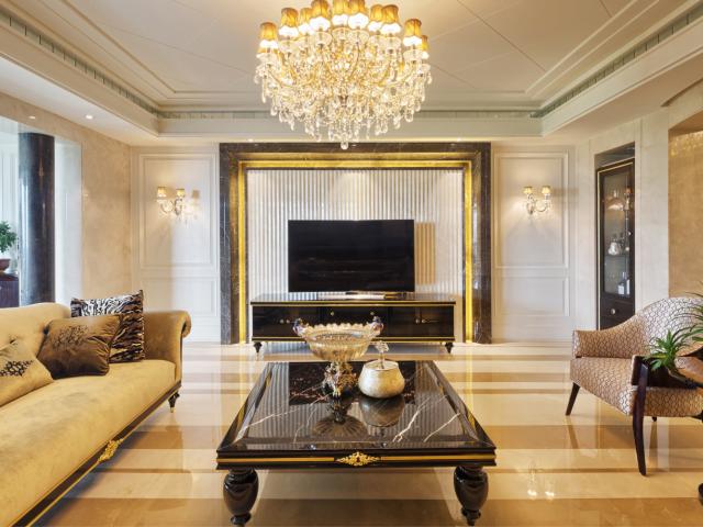 Resale | 4 BHK + Servant Room,Study Room,Extra Room 3577 Sq.Ft. Apartment in DLF Privana South