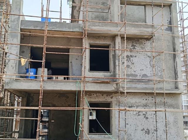 Resale | 4 BHK + Servant Room,Study Room,Extra Room,Basement,Store Room 3500 Sq.Ft. Villa in Aaditri Empire Royal Villas