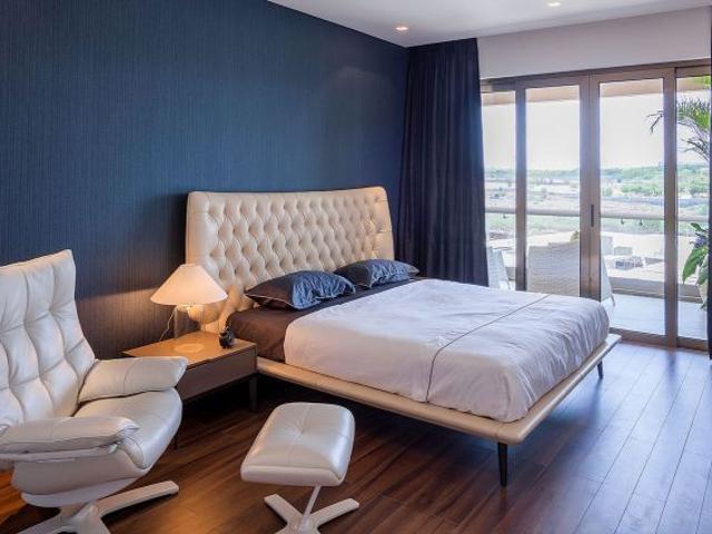 Resale | 4 BHK + Servant Room,Study Room,Extra Room,Basement,Store Room 4200 Sq.Ft. Apartment in Panchshil Eon Waterfront II