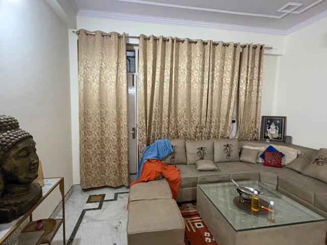 Resale | 4 BHK + Servant Room 2400 Sq.Ft. Apartment in Sector 51