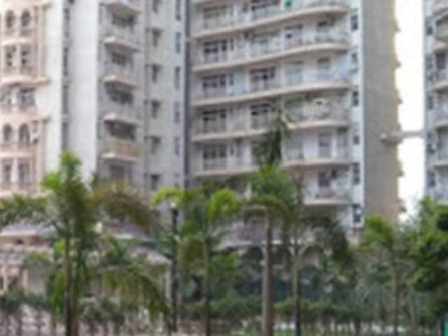 Resale | 4 BHK + Servant Room 2450 Sq.Ft. Apartment in SDS NRI Residency