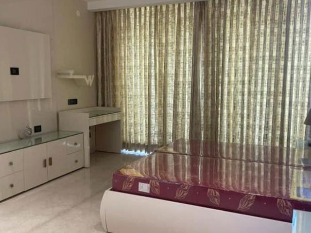 Resale | 4 BHK + Servant Room 2562 Sq.Ft. Apartment in Orchid Petals