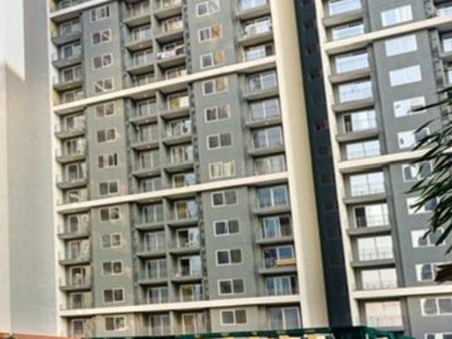 Resale | 4 BHK + Servant Room 2573 Sq.Ft. Apartment in Godrej Woods
