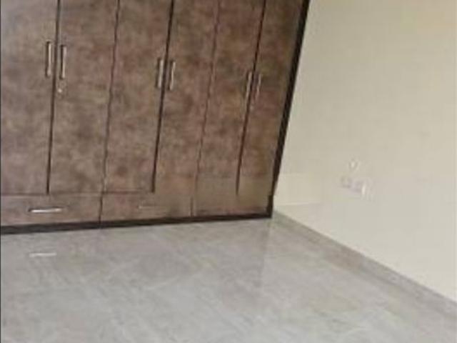 Resale | 4 BHK + Servant Room 2580 Sq.Ft. Apartment in Gomti Nagar