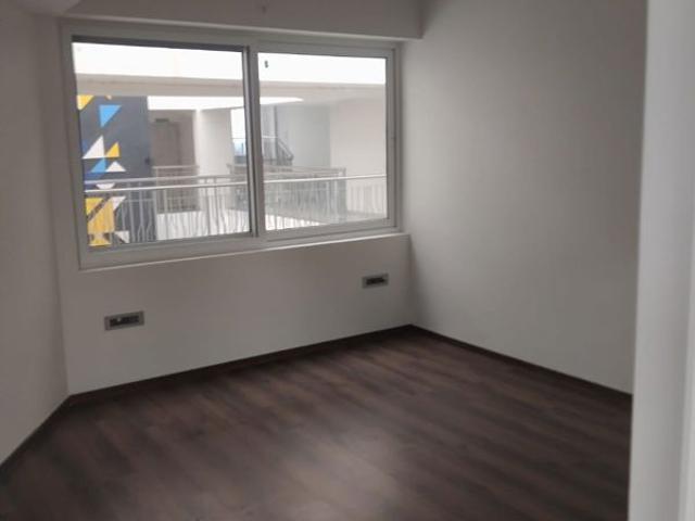Resale | 4 BHK + Servant Room 2600 Sq.Ft. Apartment in Naiknavare Eminence Saga